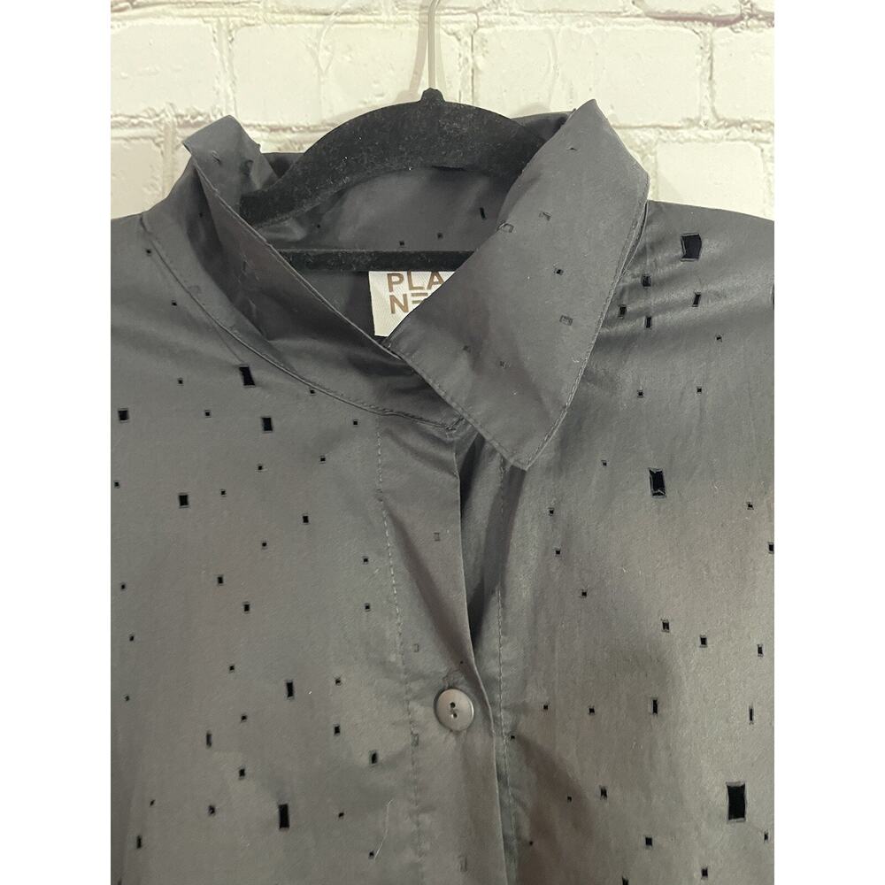PLANET by Lauren G Signature Oversize Button Up Shirt Black Cut Out Holes Size 1 - Picture 2 of 8